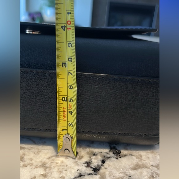 Michael Kors Crossbody & Wallet Set - Picture 5 of 8